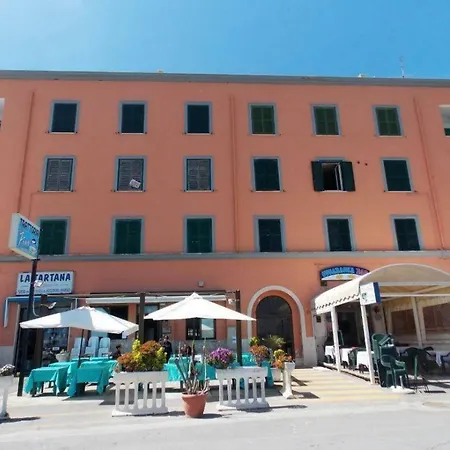 Attico Il Gabbiano Apartamento Anzio Exterior foto
